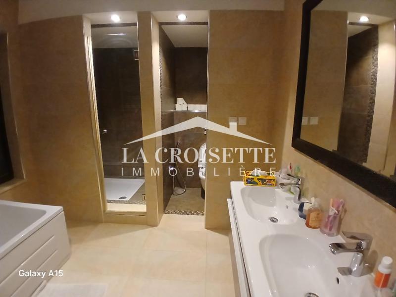 Triplex S+4 avec jardin à La Soukra