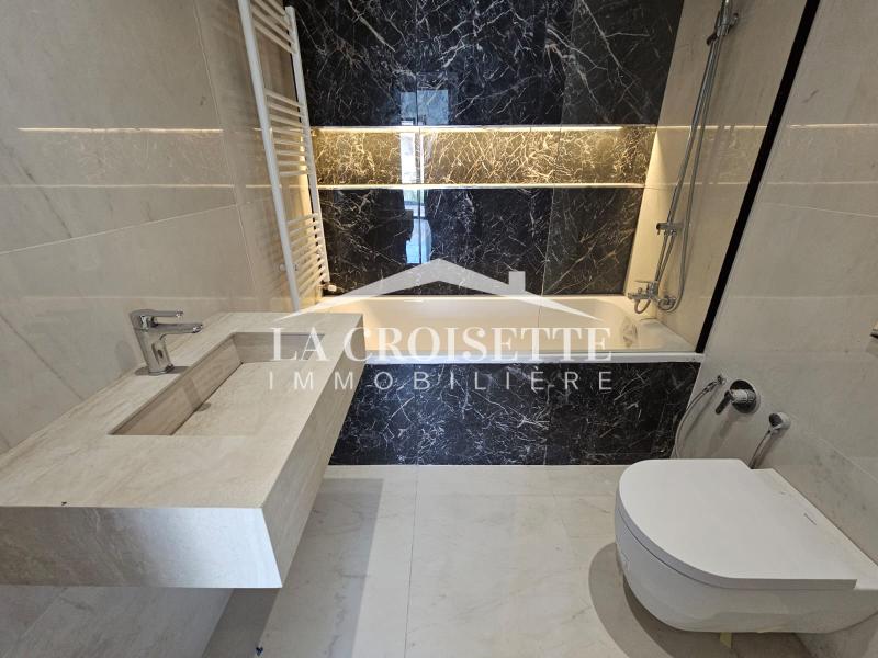Triplex S+3 avec piscine aux Jardins de Carthage