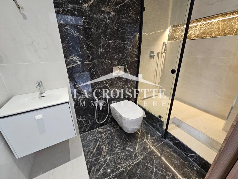 Triplex S+3 avec piscine aux Jardins de Carthage
