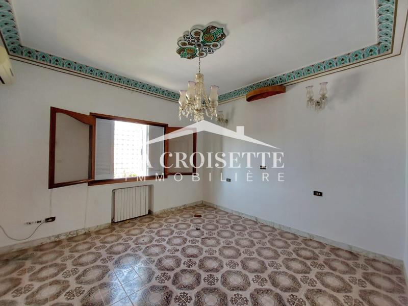 Villa S+4 à La Marsa