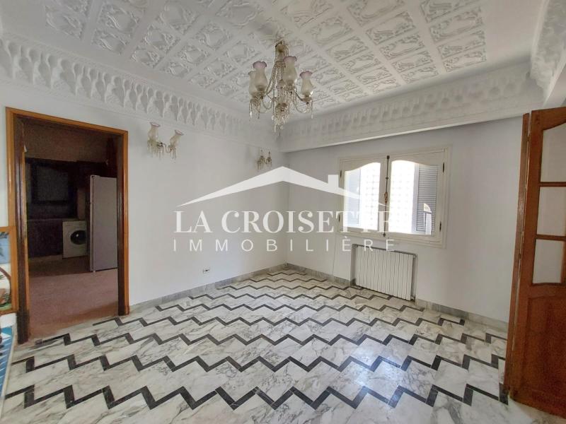 Villa S+4 à La Marsa