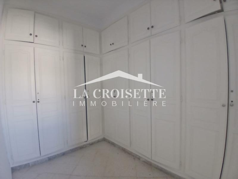 Villa S+5 à Ain Zaghouan