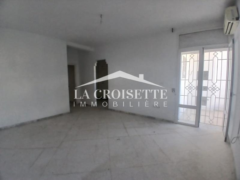 Villa S+5 à Ain Zaghouan