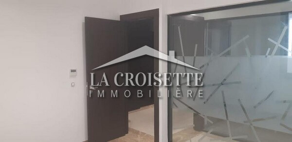 Une Villa à usage bureautique sise aux Berges du Lac 2