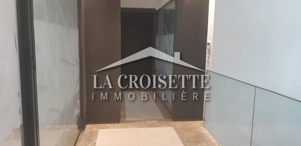 Une Villa à usage bureautique sise aux Berges du Lac 2
