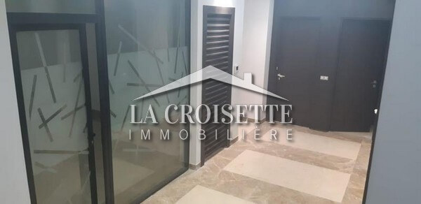 Une Villa à usage bureautique sise aux Berges du Lac 2