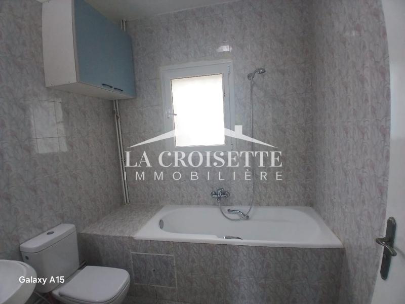 Villa S+5 aux Berges du Lac 1
