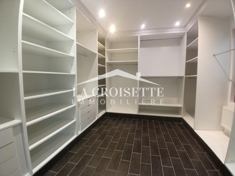 Villa S+6 avec piscine aux Berges du Lac 2