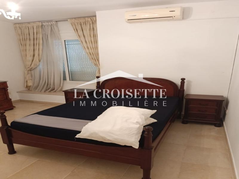 Villa S+4 meublée à La Marsa