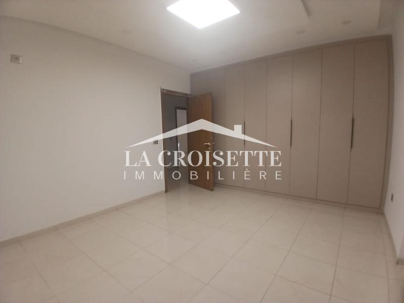 Villa S+3 à Ain Zaghouan Nord