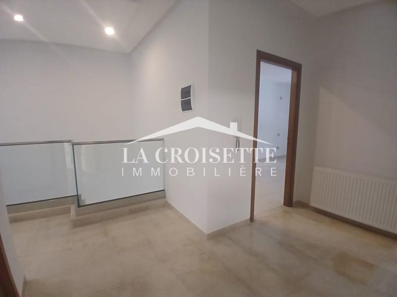 Villa S+3 à Ain Zaghouan Nord