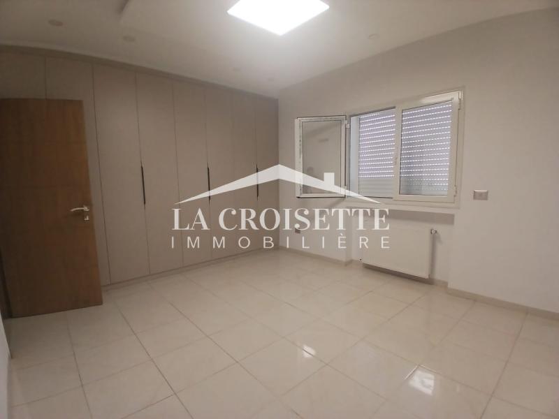 Villa S+3 à Ain Zaghouan Nord