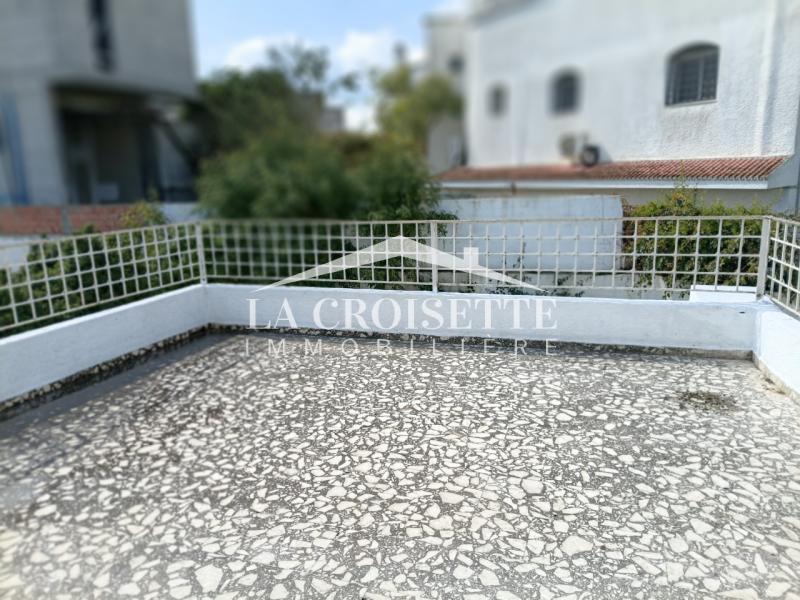 Villa S+4 à La Marsa