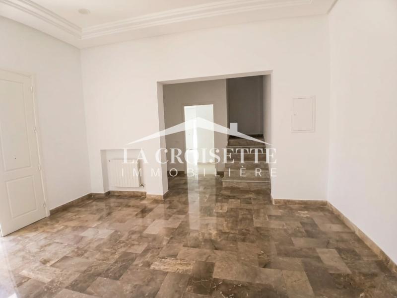 Villa S+4 à Gammarth