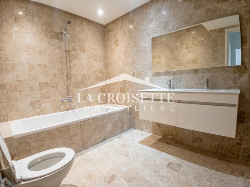 Villa S+4 à Gammarth