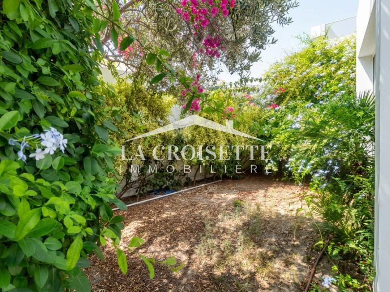 Villa S+4 avec piscine à La Marsa