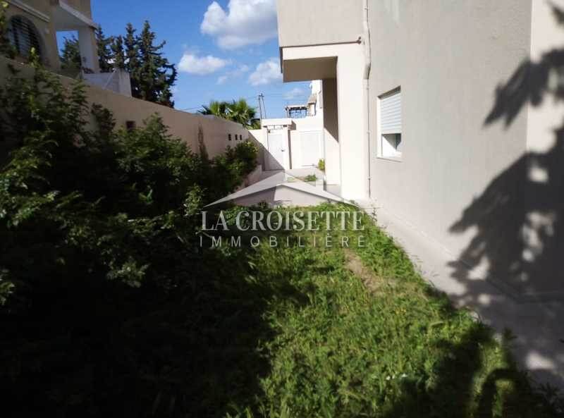 Villa S+4 à La Soukra