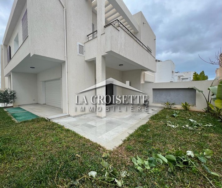 Villa S+3 aux  Jardins de Carthage