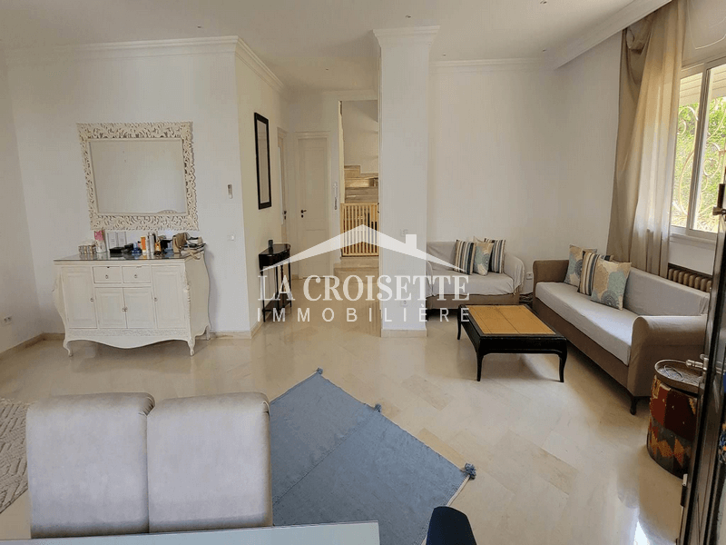 Villa meublée S+3 vue mer à La Marsa 