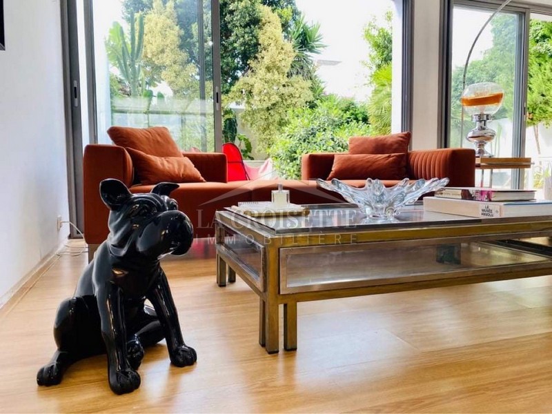 Villa meublée S+3 à La Marsa  