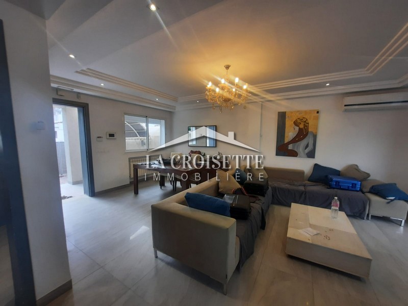 Duplex S+4 avec jardin à La Soukra 