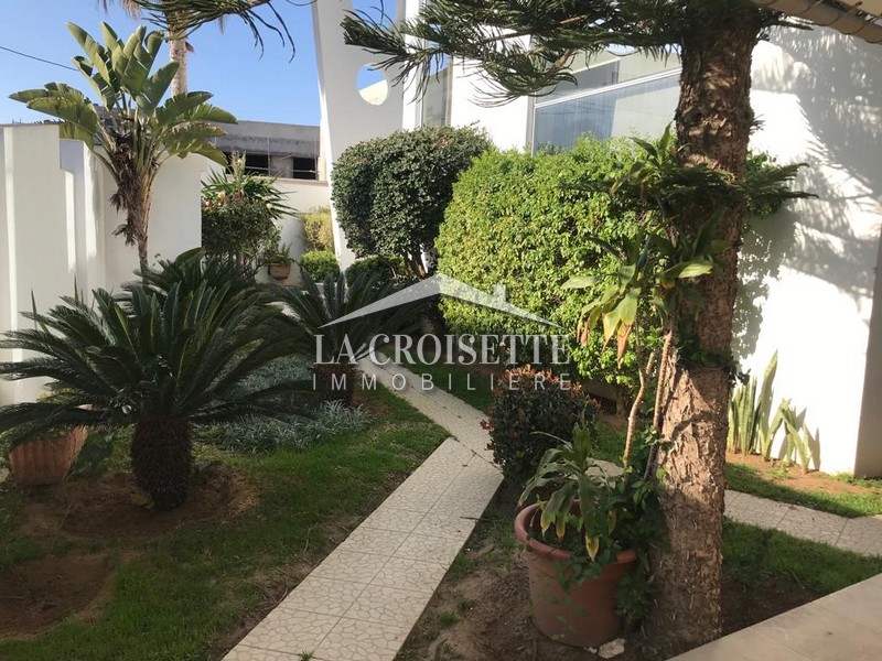 Villa S+4 aux Jardins De Carthage 