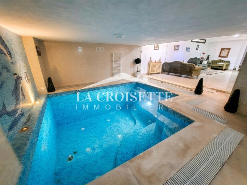 Villa S+7 avec piscine au Lac 2