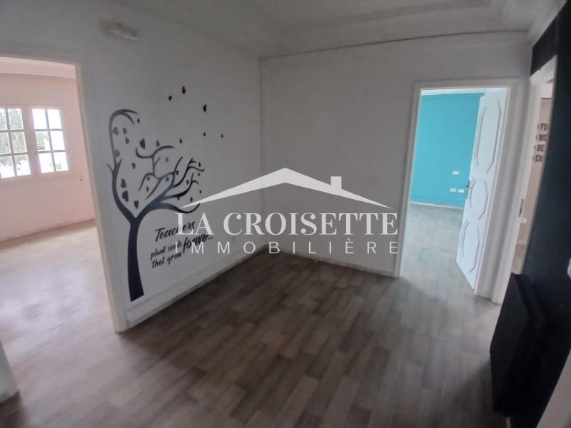 Villa S+9 aux Berges du Lac 1
