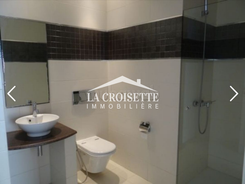 Villa S+4 avec piscine au du Lac 2