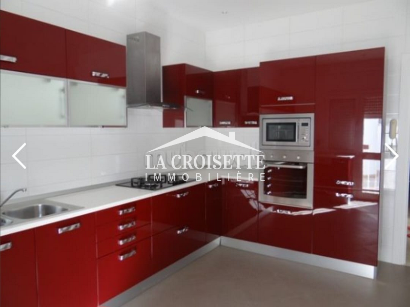 Villa S+4 avec piscine au du Lac 2