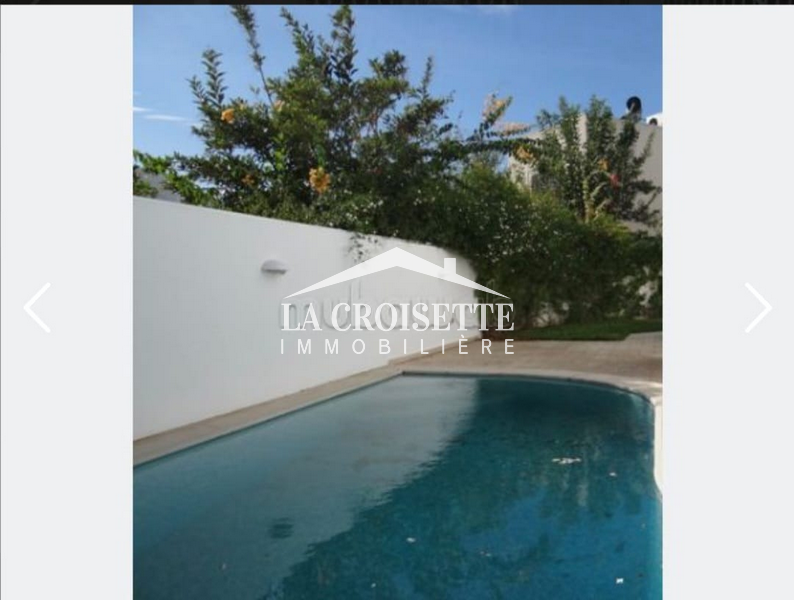 Villa S+4 avec piscine au du Lac 2