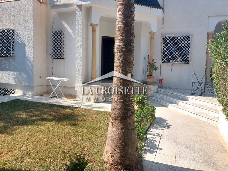Villa S+6 à La Marsa
