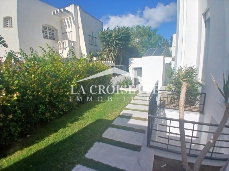 Villa S+3 avec piscine à La Marsa