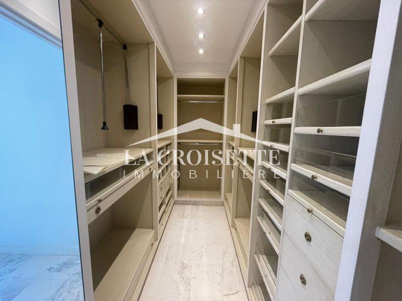 Villa S+4 à La Marsa