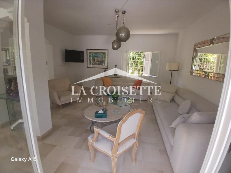 Villa S+5 avec piscine à La Marsa