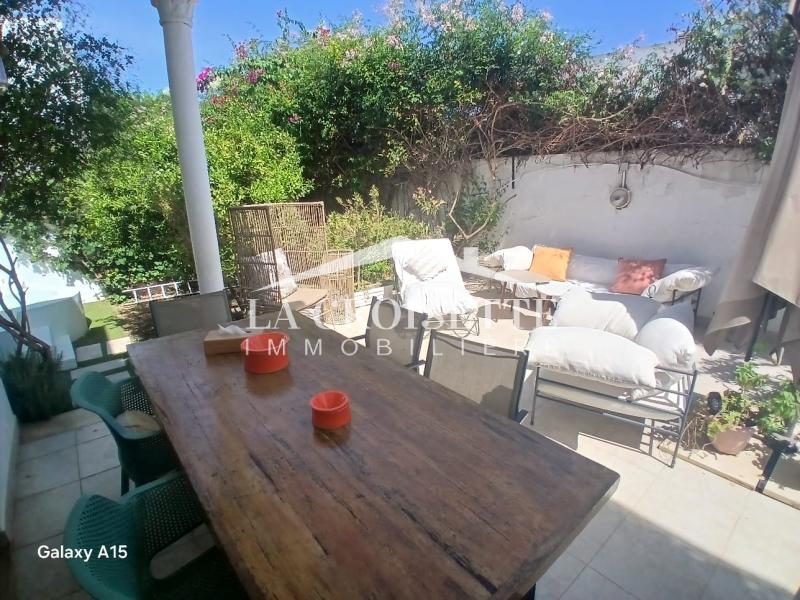 Villa S+5 avec piscine à La Marsa