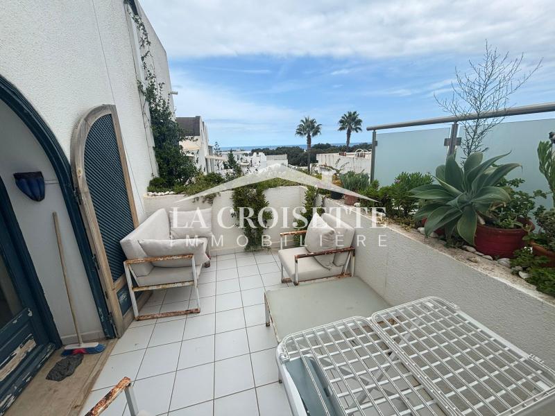 Duplex meublé S+2 vue sur mer avec terrasse à Gammarth