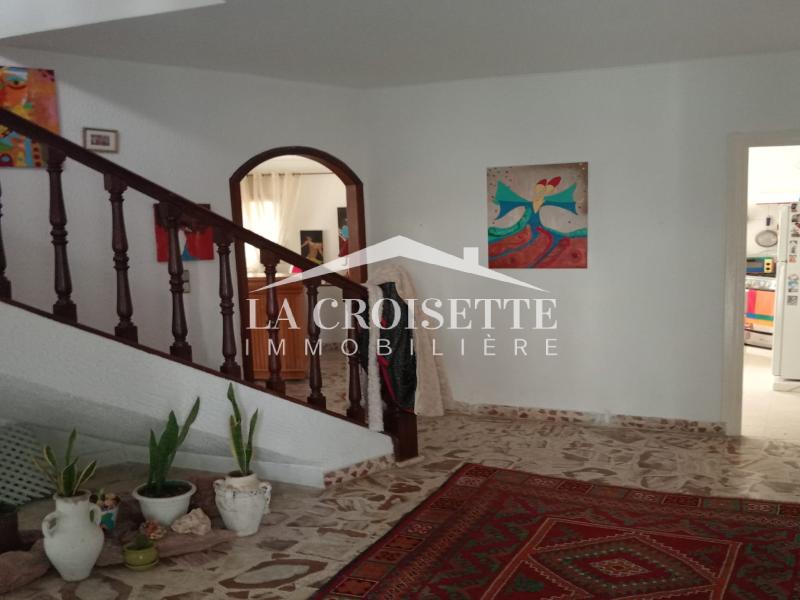 Villa S+5 à Sidi Bou Said
