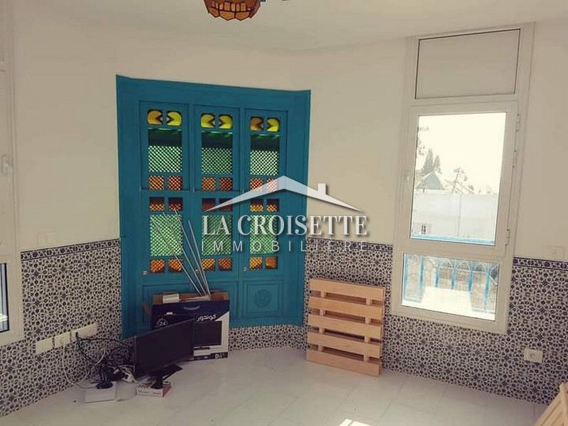 Villa S+3 avec studio indépendant à Gammarth