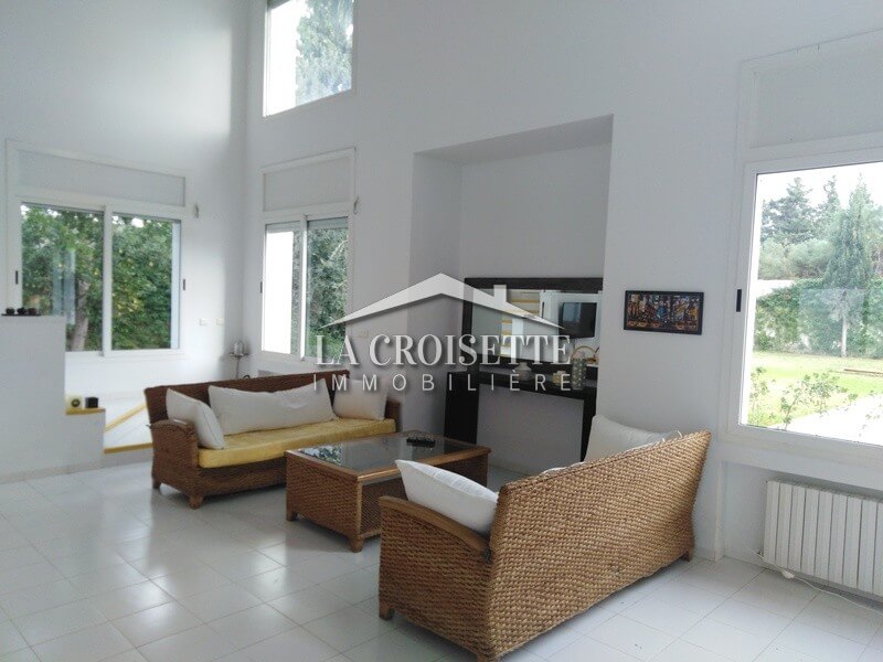Loft meublé S+1 à La Soukra