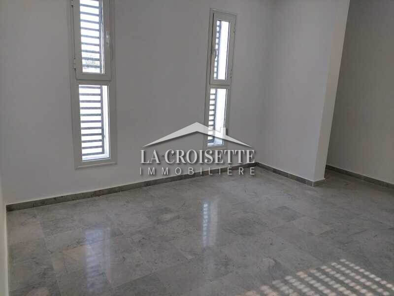 Appartement S+3 à La Soukra 