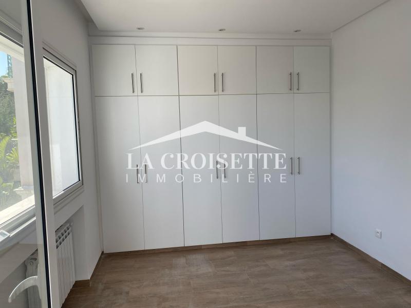 Appartement S+3 à La Marsa