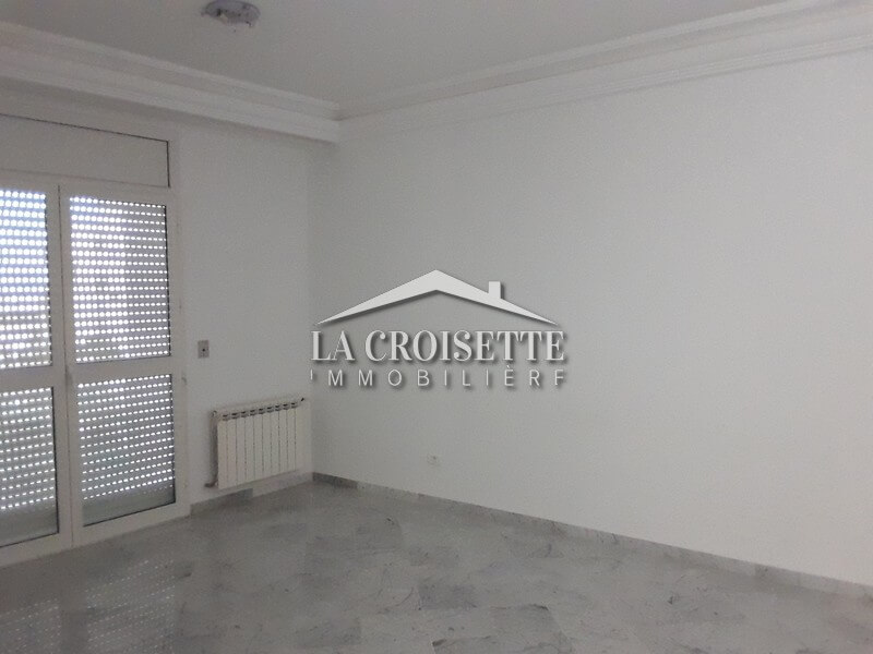 Appartement S+3 à Ain Zaghouan Nord