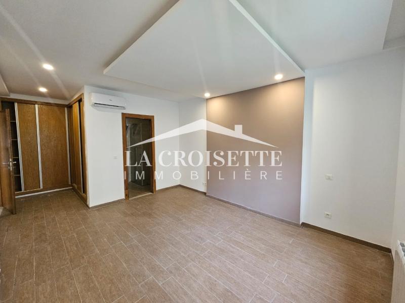 Appartement S+3 avec terrasse aux Jardins de Carthage