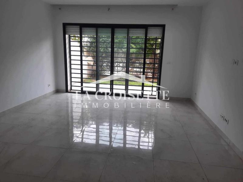 Appartement S+2 avec jardin à La Soukra