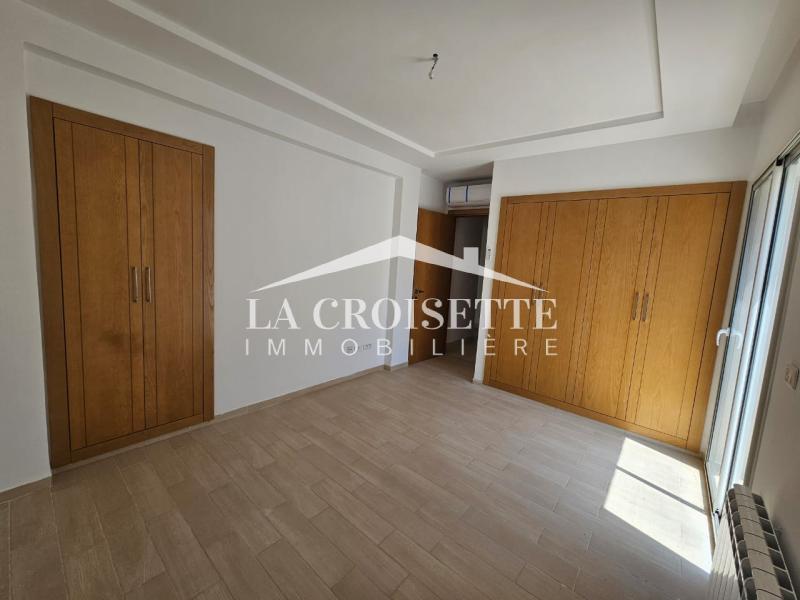 Appartement S+2 à La Soukra