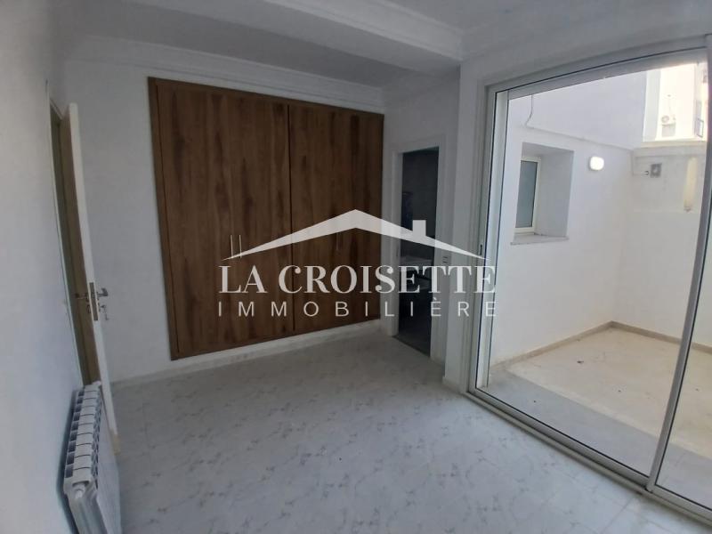 Appartement S+3 vue sur mer à Gammarth