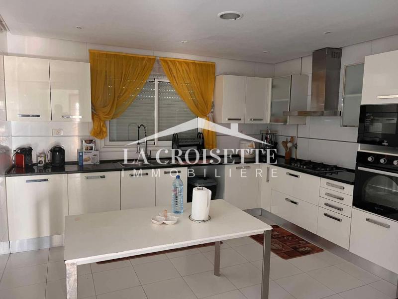 Appartement S+3 meublé aux Jardins de Carthage
