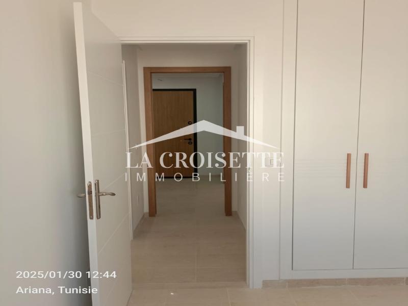 Appartement S+2 à La Soukra