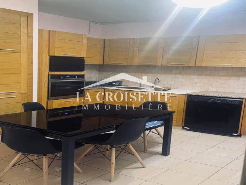 Appartement S+3 meublé à L'aouina